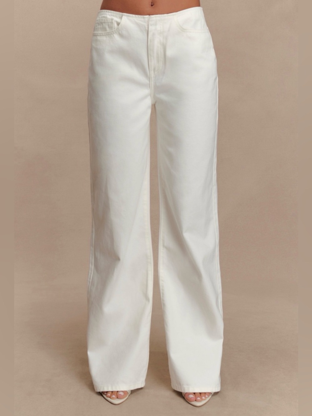 Meshki White Straight-Leg White Jeans - 99% Cotton